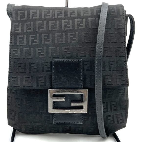FENDI Black Canvas Shoulder Bag